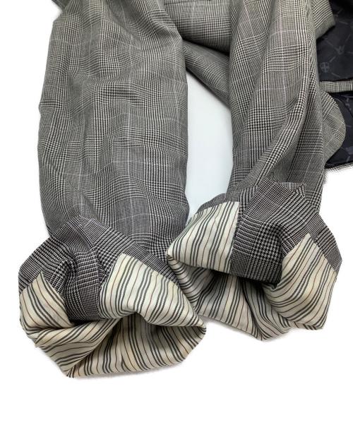 BURBERRY BLACK LABEL（バーバリーブラックレーベル）BURBERRY BLACK LABEL (バーバリーブラックレーベル) セットアップスーツ 	チェック グレー サイズ:38Rの古着・服飾アイテム