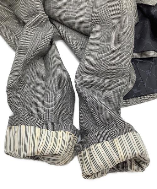 BURBERRY BLACK LABEL（バーバリーブラックレーベル）BURBERRY BLACK LABEL (バーバリーブラックレーベル) セットアップスーツ 	チェック グレー サイズ:38Rの古着・服飾アイテム