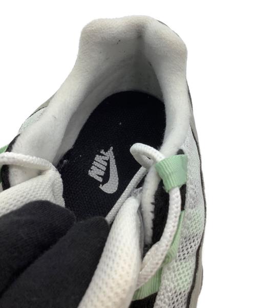 NIKE（ナイキ）NIKE (ナイキ) ローカットスニーカー AIR MAX95 ブラック×グリーン サイズ:26の古着・服飾アイテム