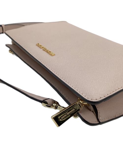 MICHAEL KORS（マイケルコース）MICHAEL KORS (マイケルコース) ショルダーバッグ ジェットセット トラベルの古着・服飾アイテム