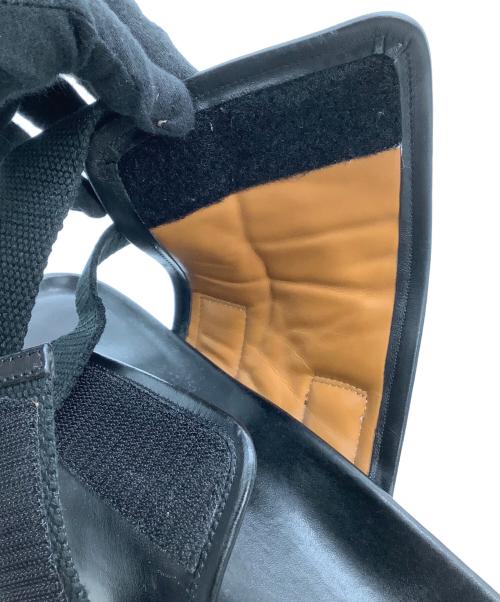 AMBUSH（アンブッシュ）AMBUSH (アンブッシュ) レザーサンダル PADDED SANDAL ブラック サイズ:45の古着・服飾アイテム