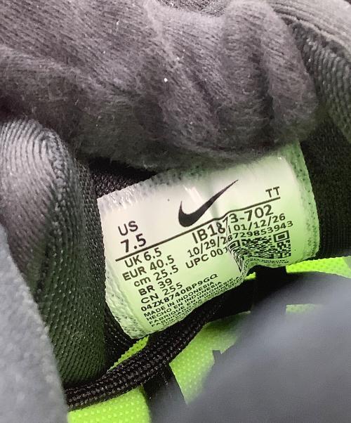 NIKE（ナイキ）NIKE (ナイキ) ランニングシューズ エア ズーム ペガサス 42 グリーン サイズ:25.5の古着・服飾アイテム
