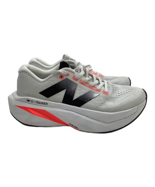 NEW BALANCE（ニューバランス）NEW BALANCE (ニューバランス) ランニングシューズ FuelCell SuperComp Trainer ホワイト サイズ:25.5の古着・服飾アイテム