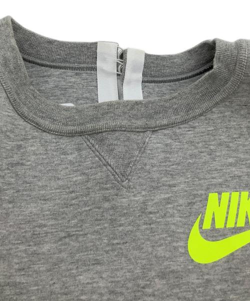 NIKE（ナイキ）NIKE (ナイキ) sacai (サカイ) ドッキングスウェット グレー サイズ:XSの古着・服飾アイテム