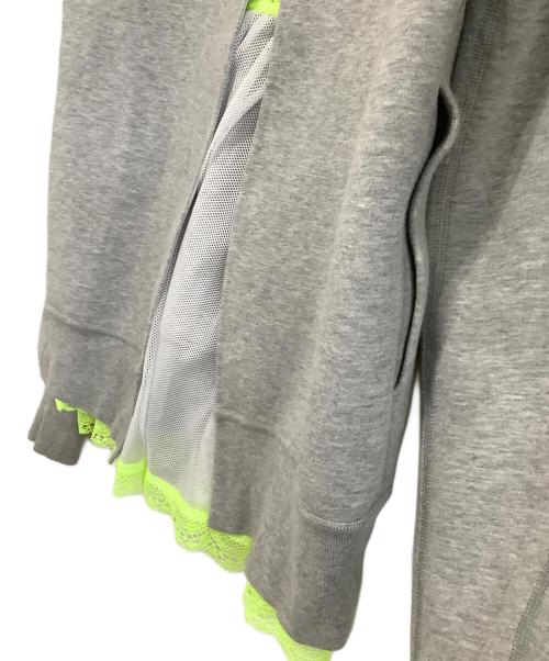 NIKE（ナイキ）NIKE (ナイキ) sacai (サカイ) ドッキングスウェット グレー サイズ:XSの古着・服飾アイテム