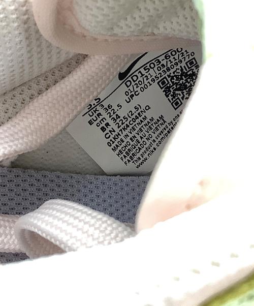 NIKE（ナイキ）NIKE (ナイキ) ローカットスニーカー Women's Dunk Low ピンク×イエロー サイズ:22.5 未使用品の古着・服飾アイテム