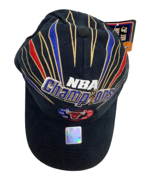 STARTER（スターター）STARTER (スターター) キャップ シカゴ・ブルズ 1998年NBAチャンピオン記念 未使用品の古着・服飾アイテム