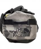 THE NORTH FACEザ ノース フェイス）の古着「ダッフルバッグ　ベースキャンプダッフル　ストライプ」｜ブラック×グレー