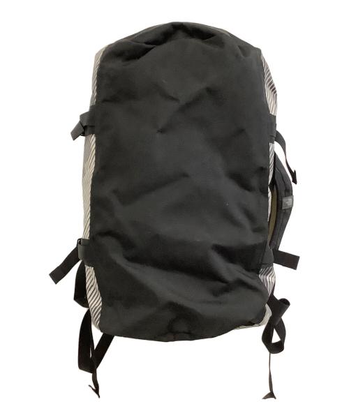 THE NORTH FACE（ザ ノース フェイス）THE NORTH FACE (ザ ノース フェイス) ダッフルバッグ　ベースキャンプダッフル　ストライプ ブラック×グレーの古着・服飾アイテム