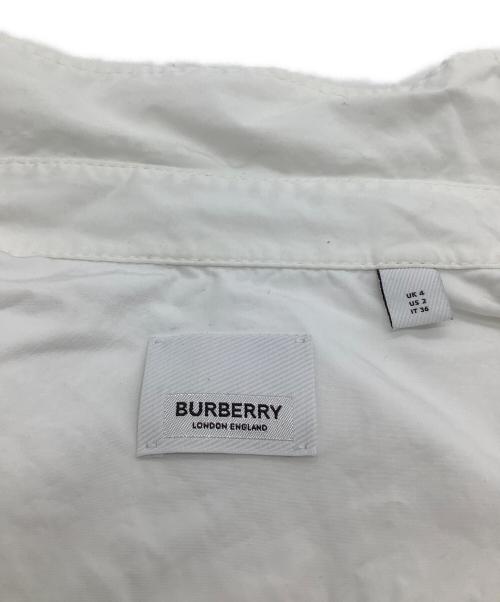 BURBERRY（バーバリー）BURBERRY (バーバリー) ホースフェリープリントシャツ ホワイト サイズ:IT36の古着・服飾アイテム