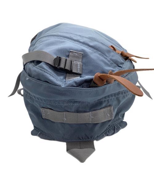 BEAMS（ビームス）BEAMS (ビームス) GREGORY (グレゴリー) リュック DAYPACK 1977 ネイビーの古着・服飾アイテム
