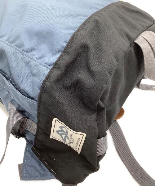 BEAMS（ビームス）BEAMS (ビームス) GREGORY (グレゴリー) リュック DAYPACK 1977 ネイビーの古着・服飾アイテム