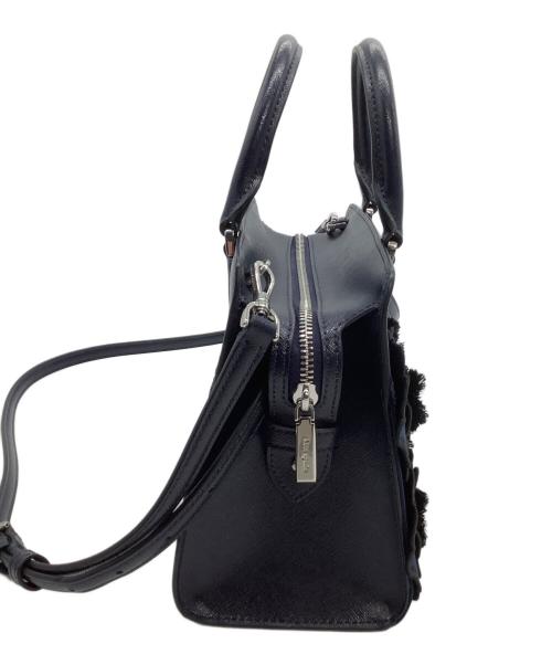 Kate Spade（ケイトスペード）Kate Spade (ケイトスペード) ショルダーバッグ　マディソン アップリケ エンブロイダード フローラル スモール サッチェル ネイビーの古着・服飾アイテム