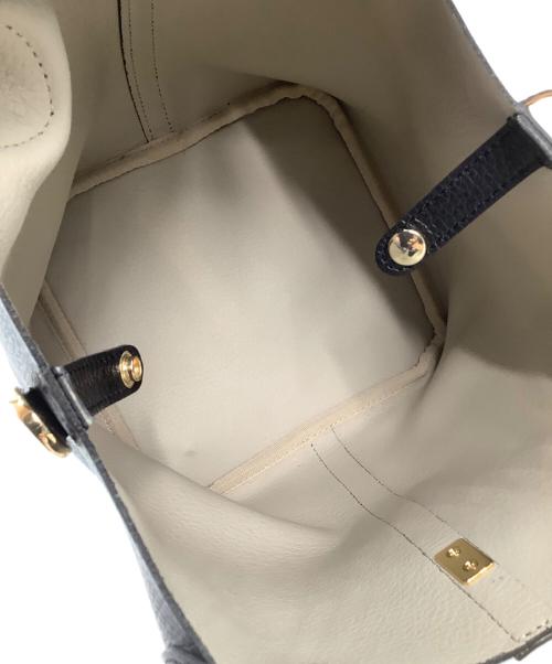 VIOLAd'ORO（ヴィオラドーロ）VIOLAd'ORO (ヴィオラドーロ) トートバッグ TRERO ブラックの古着・服飾アイテム