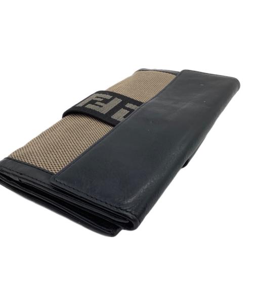 FENDI（フェンディ）FENDI (フェンディ) 長財布 ベージュ×ブラックの古着・服飾アイテム