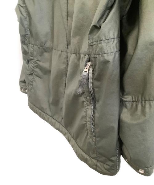 STONE ISLAND（ストーンアイランド）STONE ISLAND (ストーンアイランド) 中綿ジャケット　POLY-HIDE 2L グリーン サイズ:Mの古着・服飾アイテム