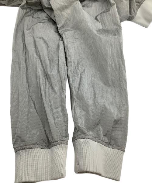 STONE ISLAND（ストーンアイランド）STONE ISLAND (ストーンアイランド) スウェット　Nylon Metal Watro Sweat グレー サイズ:XLの古着・服飾アイテム