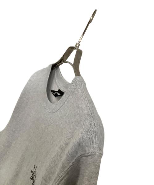 stussy（ステューシー）stussy (ステューシー) クルーネックスウェット ライトグレー サイズ:Mの古着・服飾アイテム