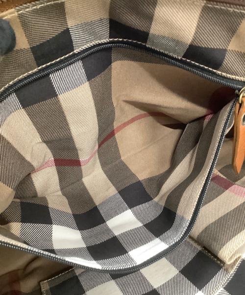 BURBERRY（バーバリー）BURBERRY (バーバリー) ハンドバッグ ブラウンの古着・服飾アイテム