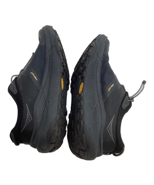 HOKAONEONE（ホカオネオネ）HOKAONEONE (ホカオネオネ) ランニングシューズ M TRANSPORT ブラック サイズ:28.5の古着・服飾アイテム