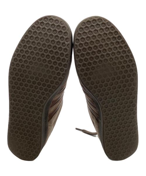 adidas（アディダス）adidas (アディダス) ローカットスニーカー GAZELLE EARTHSTRATA ブラウン サイズ:27.5の古着・服飾アイテム