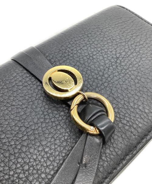 Chloe（クロエ）Chloe (クロエ) 長財布　フラップ付きグレインレザー製Alphabetウォレット ブラックの古着・服飾アイテム