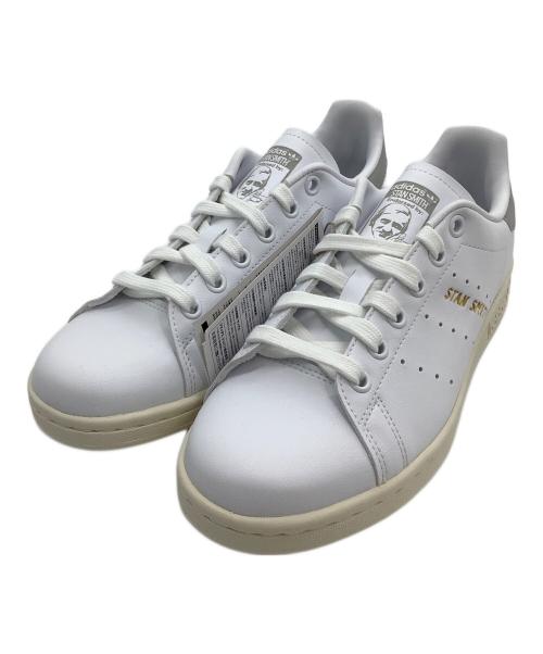 adidas（アディダス）adidas (アディダス) ローカットスニーカー　STANSMITH ホワイト サイズ:23 未使用品の古着・服飾アイテム