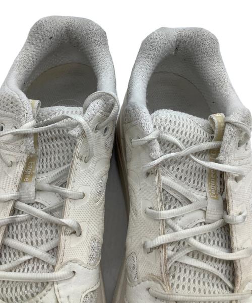 HOKAONEONE（ホカオネオネ）HOKAONEONE (ホカオネオネ) Engineered Garments (エンジニアド ガーメンツ) ローカットスニーカー BONDI B ホワイト サイズ:26.5の古着・服飾アイテム