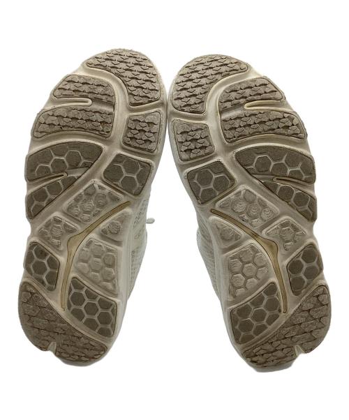 HOKAONEONE（ホカオネオネ）HOKAONEONE (ホカオネオネ) Engineered Garments (エンジニアド ガーメンツ) ローカットスニーカー BONDI B ホワイト サイズ:26.5の古着・服飾アイテム
