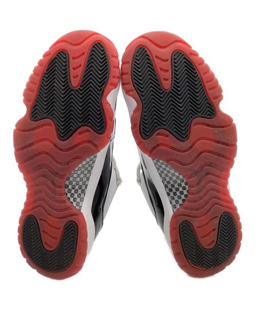 NIKE（ナイキ）NIKE (ナイキ) ローカットスニーカー　Air Jordan 11 Low ブラック×ホワイト サイズ:28の古着・服飾アイテム
