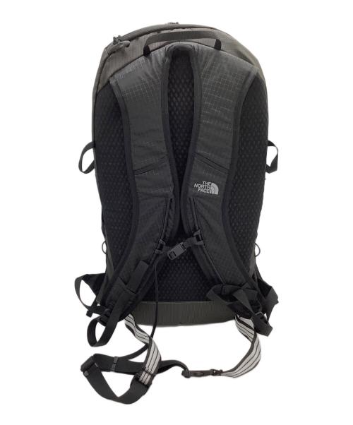 THE NORTH FACE（ザ ノース フェイス）THE NORTH FACE (ザ ノース フェイス) リュック ファクター 18/ Factor 18 ブラック×グレーの古着・服飾アイテム