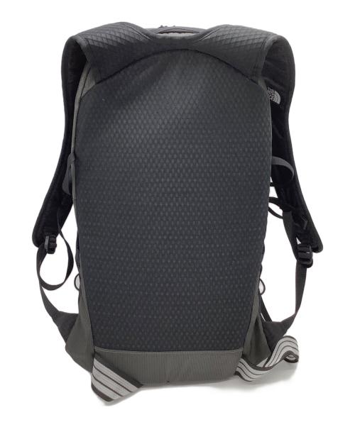THE NORTH FACE（ザ ノース フェイス）THE NORTH FACE (ザ ノース フェイス) リュック ファクター 18/ Factor 18 ブラック×グレーの古着・服飾アイテム