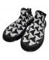 BOTTEGA VENETA（ボッテガベネタ）の古着「スリッポン RIPPLE KNIT JACQUARD SNEAKERS」｜ホワイト×ブラック