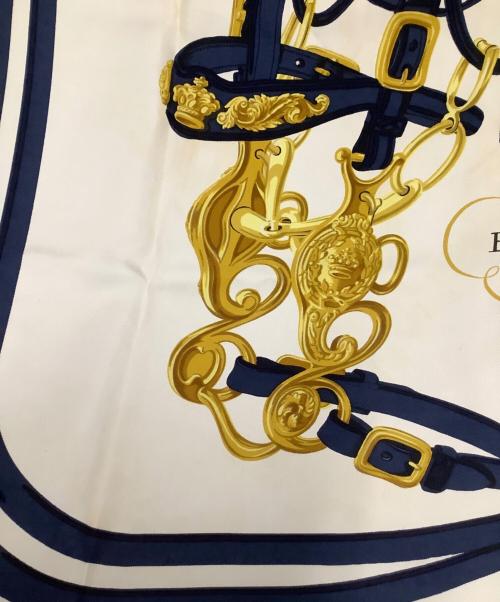 HERMES（エルメス）HERMES (エルメス) シルクスカーフ カレ90 BRIDES de GALA ネイビーの古着・服飾アイテム