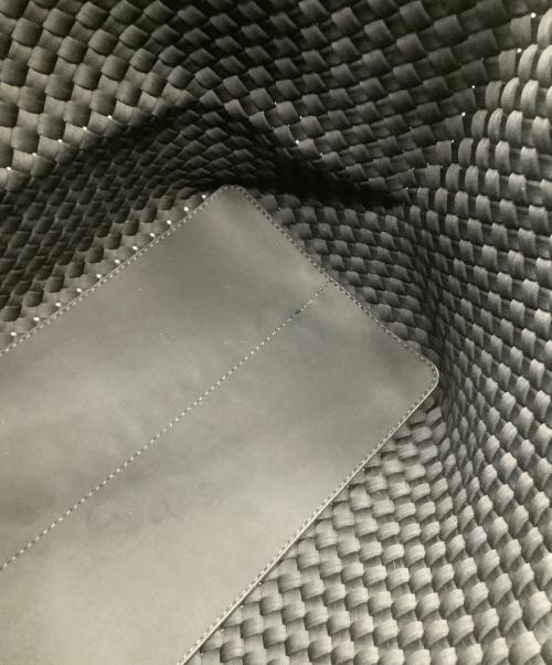 NAGHEDI（ナゲディ）NAGHEDI (ナゲディ) トートバッグ St Barths Medium Tote ブラック 未使用品の古着・服飾アイテム