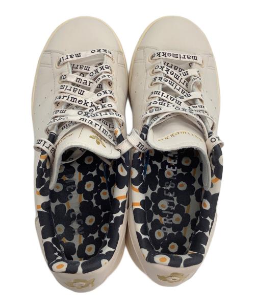 adidas（アディダス）adidas (アディダス) marimekko (マリメッコ) スニーカー ベージュ サイズ:23.5の古着・服飾アイテム