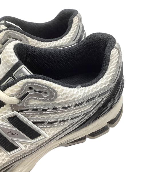 NEW BALANCE（ニューバランス）NEW BALANCE (ニューバランス) ローカットスニーカー ホワイト サイズ:28の古着・服飾アイテム