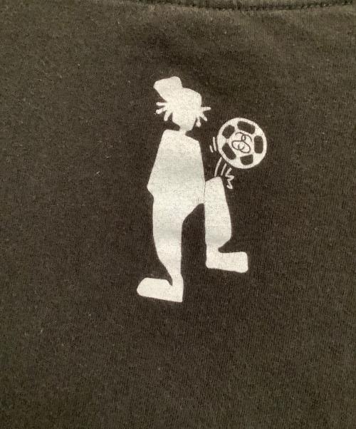 stussy（ステューシー）stussy (ステューシー) 半袖Tシャツ IT'S JUST A FRIENDLY GAME OF FOOTBALL ブラック サイズ:Mの古着・服飾アイテム