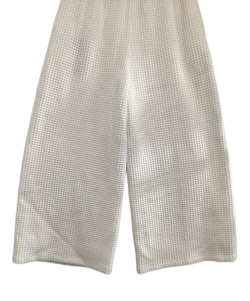 Rene（ルネ）Rene (ルネ) ワッフルパンツ ホワイト サイズ:36 未使用品の古着・服飾アイテム