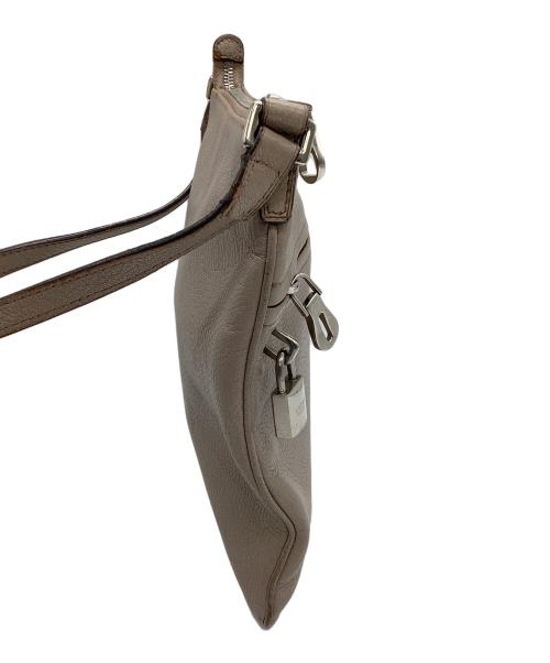 LOEWE（ロエベ）LOEWE (ロエベ) ショルダーバッグ  アナグラム グレーの古着・服飾アイテム