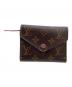 LOUIS VUITTON（ルイ ヴィトン）の古着「3つ折り財布　	モノグラム　ポルトフォイユ・マリー」｜ルージュ
