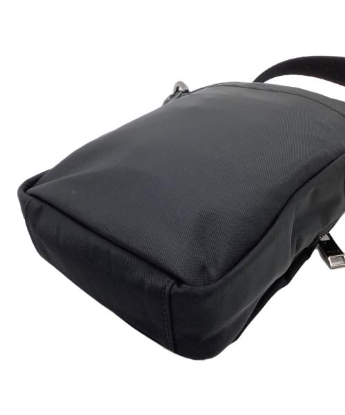 TUMI（トゥミ）TUMI (トゥミ) ショルダーバッグ　「ペルシャ」クロスボディ ブラックの古着・服飾アイテム