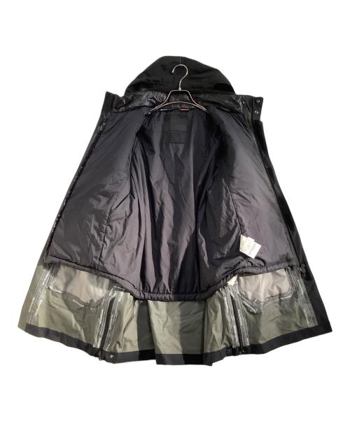 WHITE MOUNTAINEERING（ホワイトマウンテ二アニング）WHITE MOUNTAINEERING (ホワイトマウンテ二アニング) ナイロンコート ブラック サイズ:Sの古着・服飾アイテム
