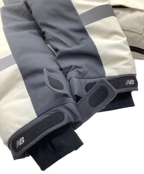 NEW BALANCE（ニューバランス）NEW BALANCE (ニューバランス) ダウンジャケット ホワイト×ブラック サイズ:Mの古着・服飾アイテム