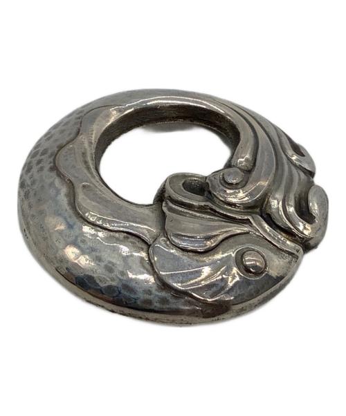 Georg Jensen（ジョージジェンセン）Georg Jensen (ジョージジェンセン) ブローチ　魚デザインの古着・服飾アイテム