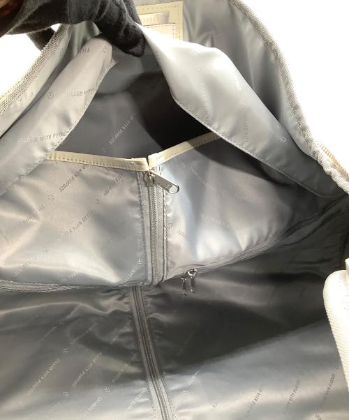 adidas（アディダス）adidas (アディダス) VESSEL (ベゼル) ボストンバッグ グリーン×ホワイト 未使用品の古着・服飾アイテム