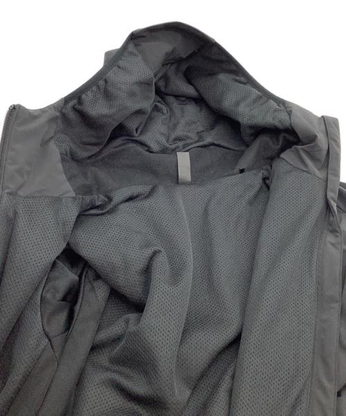 adidas（アディダス）adidas (アディダス) フーデッドジャケット ブラック サイズ:Mの古着・服飾アイテム