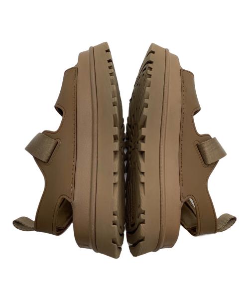 UGG（アグ）UGG (アグ) サンダル ブラウン サイズ:25の古着・服飾アイテム