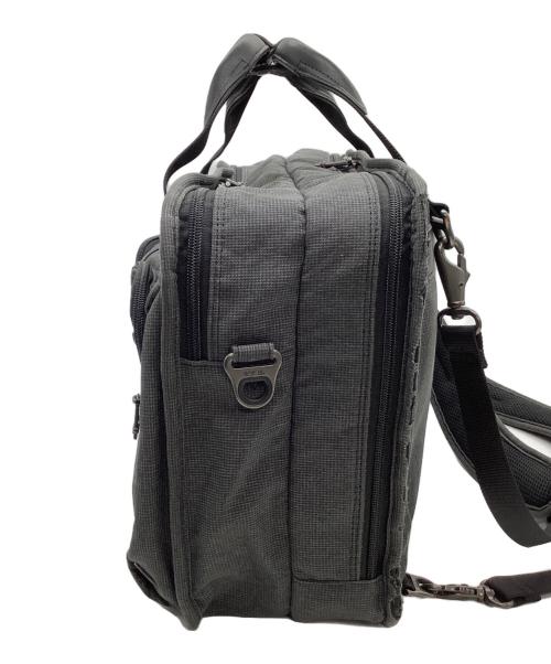 TUMI（トゥミ）TUMI (トゥミ) ビジネスバッグ グレーの古着・服飾アイテム