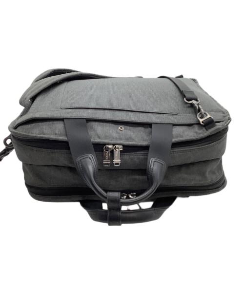 TUMI（トゥミ）TUMI (トゥミ) ビジネスバッグ グレーの古着・服飾アイテム